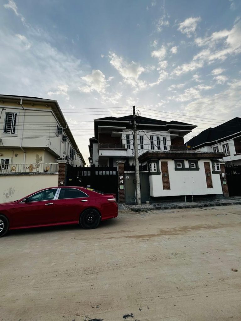 House for Sale - Stunning 4-Bed Detached Duplex with BQ – Just ₦165M Ologolo Lekki Prime Location Governor’s Consent