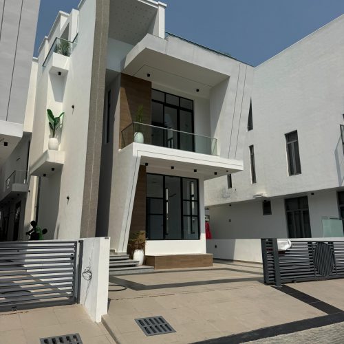 1000254686 Duplex for Sale in Osapa London – 5 Bedroom Detached Home